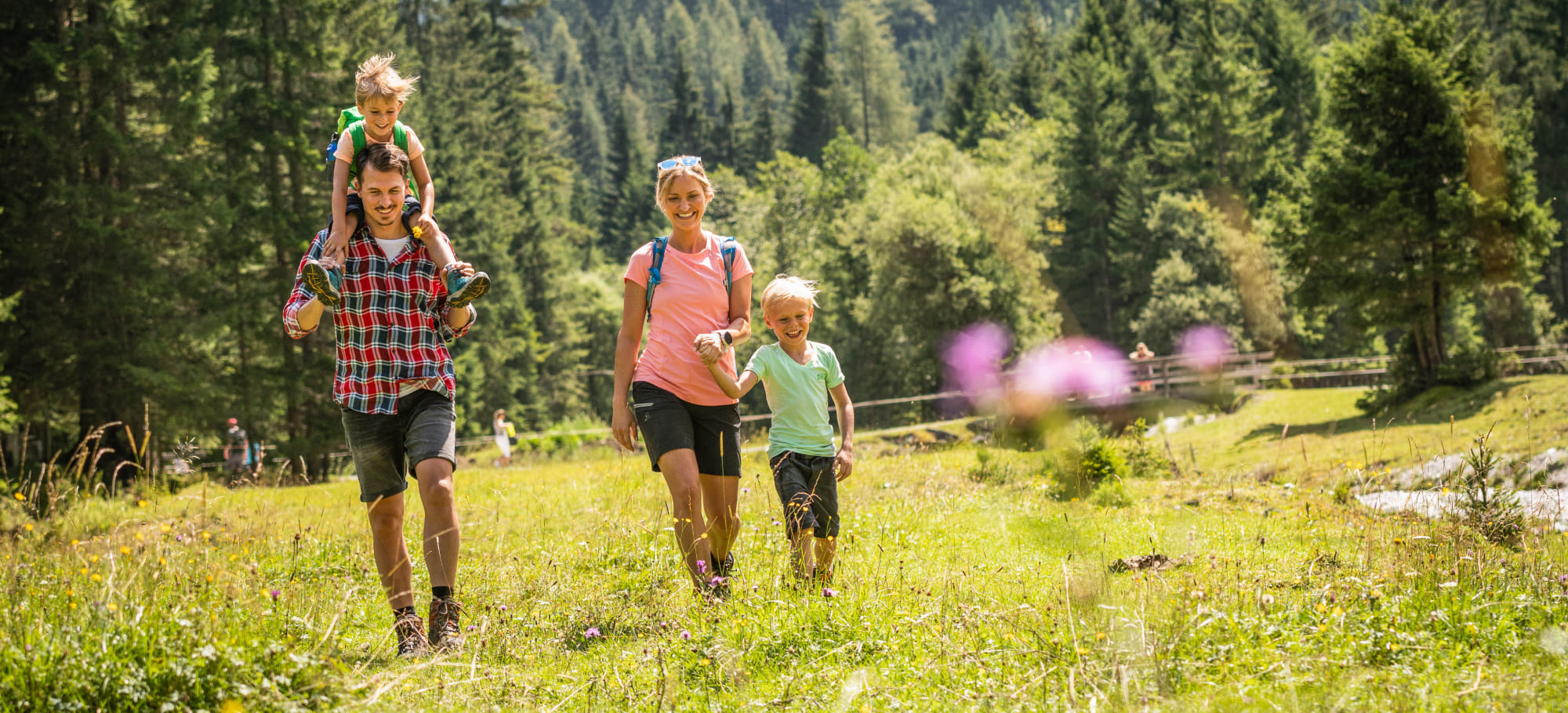 Wanderurlaub mit der Familie in Flachau, Österreich © Flachau Tourismus | zooom productions 